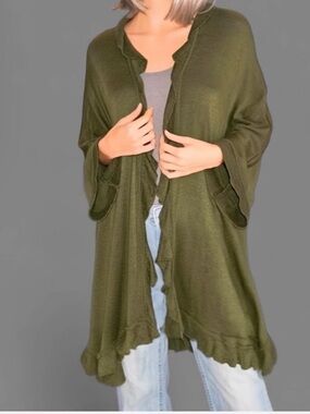 NWT April Marin Olive Green Cascade Ruffle Knit Poncho Shawl OS 🌿